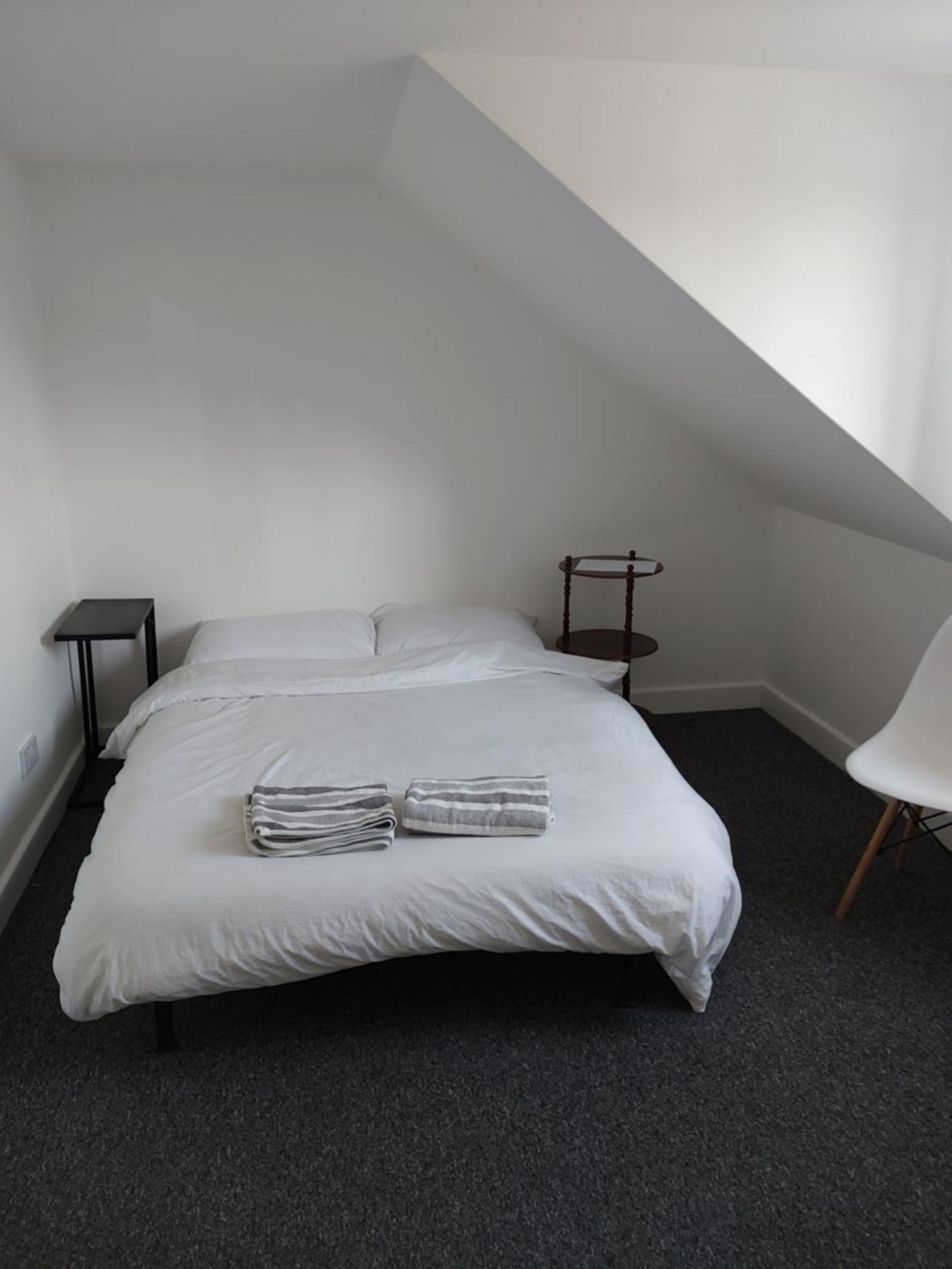 Joyful Room Rainham  Buitenkant foto